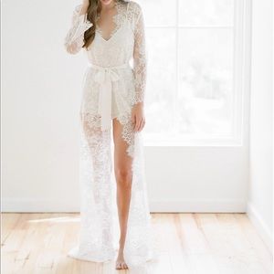 Swan Queen Lace Robe
